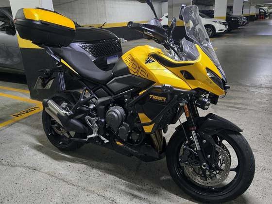 TRIUMPH TIGER 800 SPORT TRIUMPH TIGER 800 SPORT